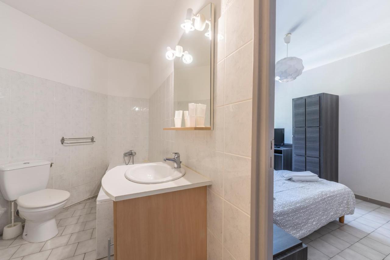 Hotel Du Rocher Marseilles Buitenkant foto